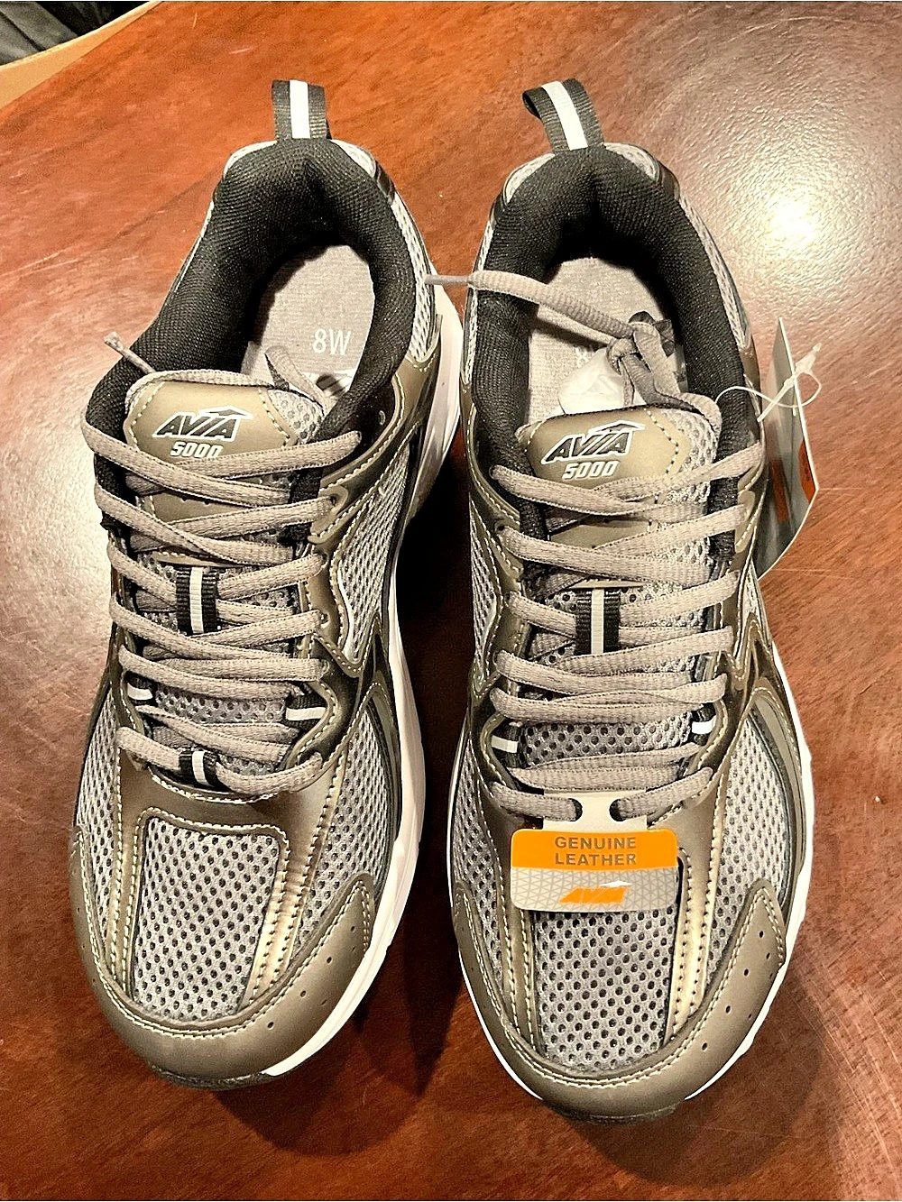 Avia Avia 5000 Men's Athletic Sneakers Gray & White US 8 W NWT